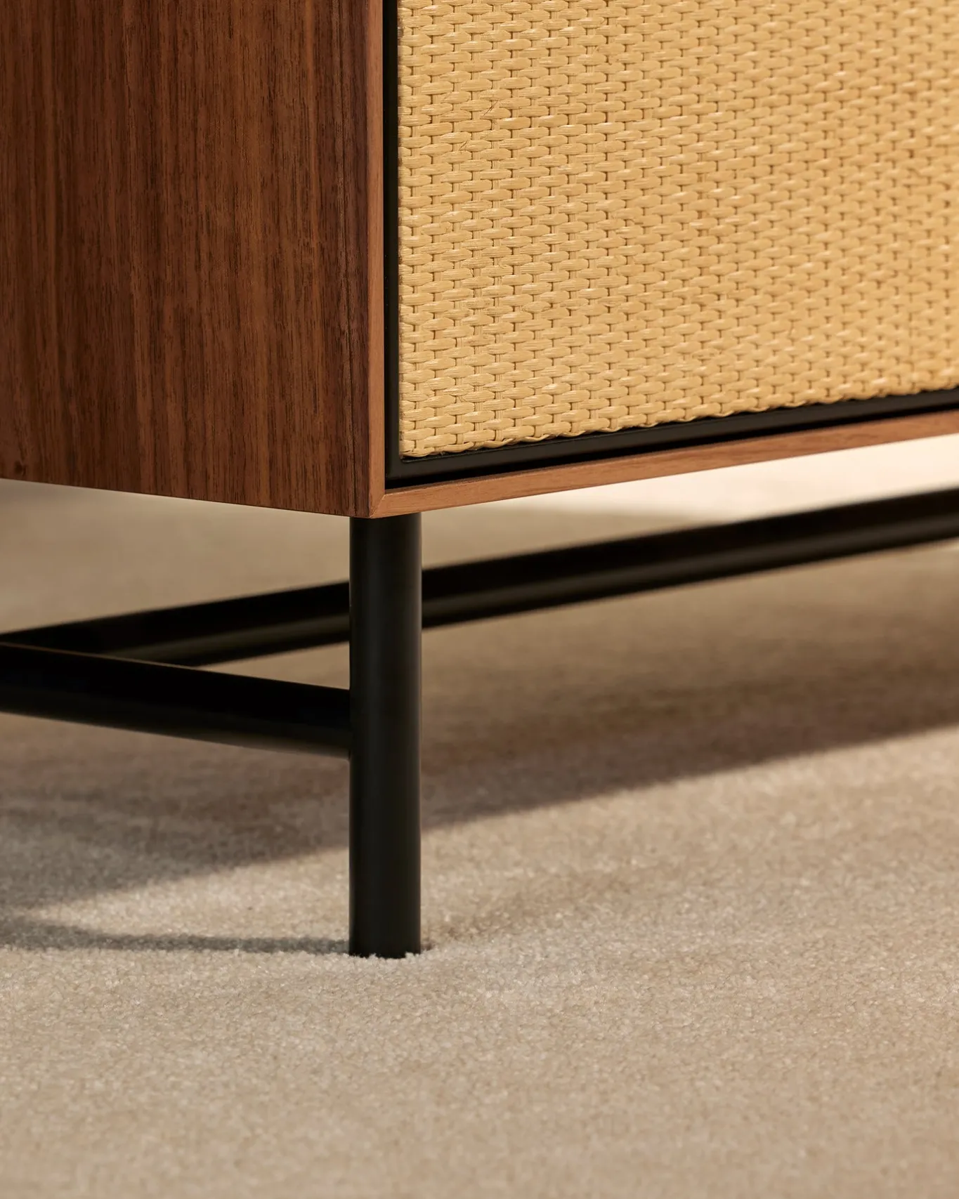 New Commode Essence - Noyer Meubles Et Bureaux
