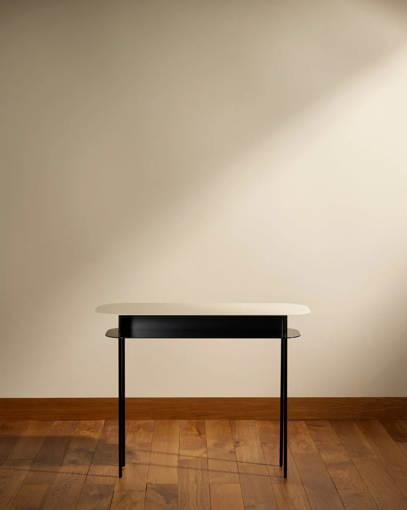 Hot Console Tokyo - Ecru Collection Tokyo|Consoles